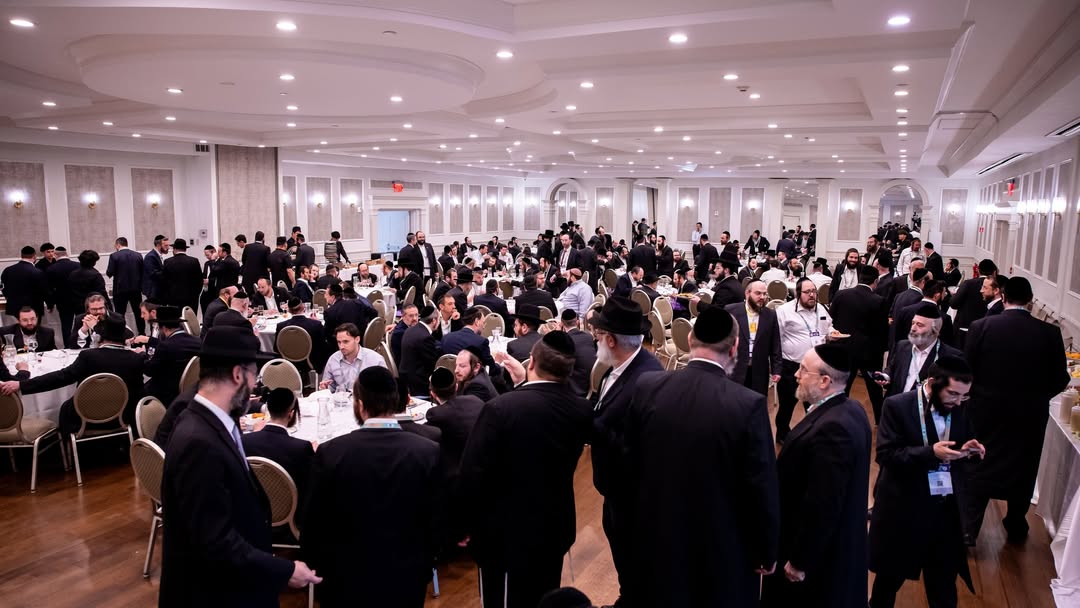The main hall at the 2025 Neshumah Conference